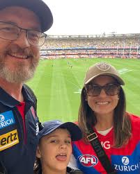 Happy Thursday 😊 We received an amazing delivery this morning, my  favourite one this week by far. #radiohead