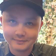 Rachael Walton's Instagram, Twitter & Facebook