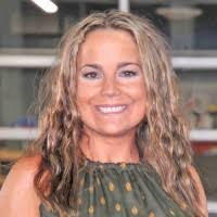 Cindy Saunders's Instagram, Twitter & Facebook