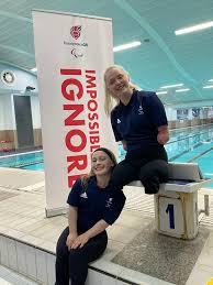As a swimmer ellie is paralympic champion in the s6 50m butterfly at the rio 2016 paralympic games and is training . Interviews From Ellie Robinson Ellie British Swimming ÙÛØ³Ø¨ÙˆÚ©