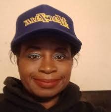 Beverly Barbin's Instagram, Twitter & Facebook