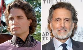 Happy Birthday to horror legend Chris Sarandon! 🥳🎉🎂 From the charming  vampire Jerry in 'Fright Night', to voicing Jack Skellington in 'The  Nightmare Before Christmas', and hunting down Chucky in 'Child's Play'—he's
