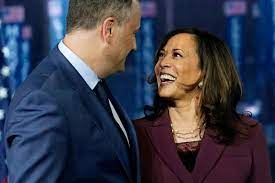 Kamala harris' husband has been unabashed in his support of his wife during the 2020 presidential campaign. Kamala Harris Husband Doug Emhoff Will Be First Second Gentleman