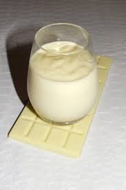 Creme Dessert Au Chocolat Blanc Facon Danette En 2020 Dessert Chocolat Blanc Dessert Chocolat Rapide Dessert Chocolat