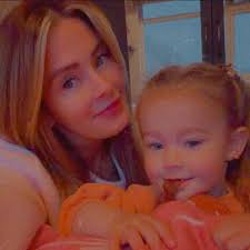 Do we have a list of users who will accept the gifts and pin the cards and  then unfriend.... we just had DocDianosaur just did it...