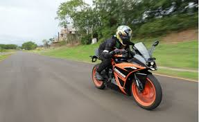 Check mileage, colors, rc 200 speedometer, user reviews, images and pros cons at maxabout.com. Ktm Rc 125 Images Ktm Rc 125 Photos Autox