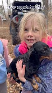 Clarissa Spicer's Instagram, Twitter & Facebook