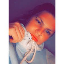 Stream Chelsea Duffield Artist music