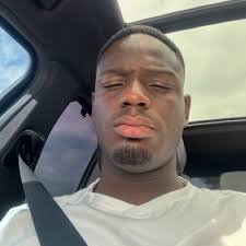 Collins Asante (@Collins38136587)