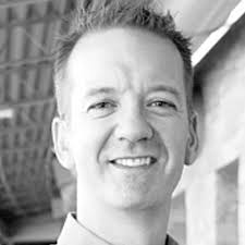 Jeffrey Pitcher's Instagram, Twitter & Facebook