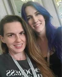 Bonnie Stahl's Instagram, Twitter & Facebook