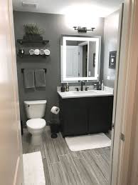40 Latest Minimalist Small Bathroom Designs 2020 Home Decor Ideas In 2020 Small Bathroom Makeover Bathroom Design Small Man Bathroom
