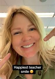 Rae Briggs's Instagram, Twitter & Facebook