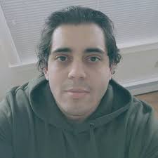 你們也告訴青年要避免「沒用」的學位&得到「實用」的東西。 嗯, 護理醫生律師工程師Etc... 通常需要畢業教育。 Grad  Plus貸款是許多這些專業人士獲得這些學位的生命線。 現在他們會被剪掉。 所以那些不是金錢出生的人會出現經濟流動性...... 再告訴我那些鞋帶?