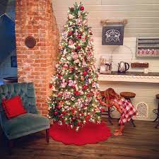 Chip And Joanna Gaines Christmas Decorations Rustic Tree Christmas Tree Decorations Rustic Christmas Tree