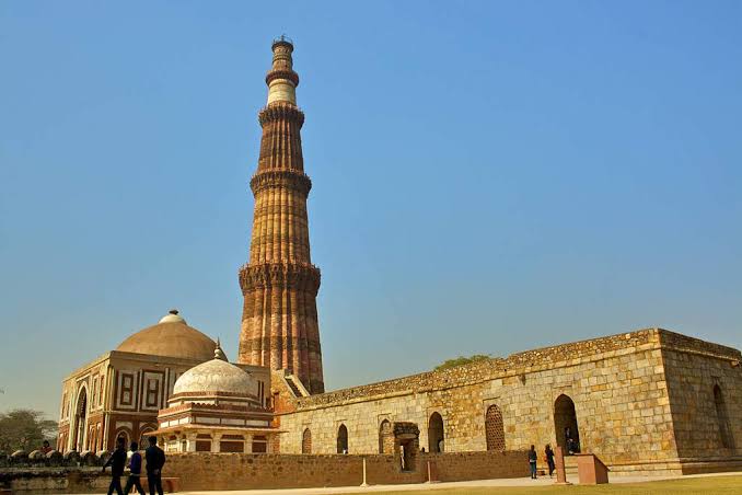 Image result for delhi qutub minar"