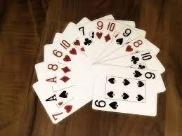 In both traditional chinese poker and open face, players will look at their cards and begin setting up three different poker hands for a hand to be valid, the back hand must be the strongest of the three hands in accordance with traditional poker hand rankings. Open Face Chinese Poker Regeln Und Spielablauf Erklart