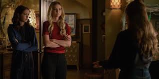 Legacies Boss Explains How The Series Finale Also Set Up A Potential Season  5 Time Jump - Tv Guide