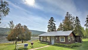 It is often billed as the world's largest amusement park, and draws visitors from throughout ohio and surrounding states. Cedar Point Cabins Copper Harbor