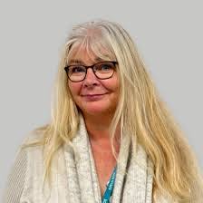 Joanne Priest's Instagram, Twitter & Facebook