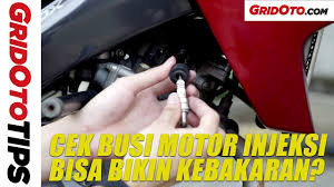 Motor rx king saya susah hdup. Cara Cek Busi Di Motor Injeksi L How To L Gridoto Tips Youtube