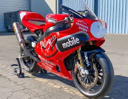 It was designed to compete in the superbike world championship and suzuka 8 hours endurance races. Ex Bsb Team Virgin Mobile Yamaha R7 Bike Urious