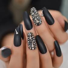 En nuestro blog nos especializamos en uñas acrilicas negras con plateado pedrería, y te vamos a compartir estos bonitos diseños de uñas acrílicas decoradas; Unas Acrilicas Con Diamantes De Imitacion 3d Negro Mate Ataud Prensa Lujosa Unas De Bailarina 24ct Unas Postizas Aliexpress