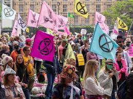Scientists agree we have entered a period of abrupt climate breakdown, and we are in the midst of a mass extinction of our own making. Extinction Rebellion Targets City Of London Over Climate Role Extinction Rebellion The Guardian