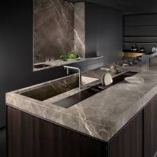 Rhein Naturstein Gmbh Marmor Granit Rbeitsplatten Trappen Waschtische Fliesen Fensterbanke Kunststein Naturstei In 2020 Kuche Holz Natursteine Kuchen Styling