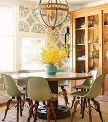 I wanted to share with you the centerpiece i've had on my coffee table for awhile now. 10 Ways To Make Your Dining Room More Inviting