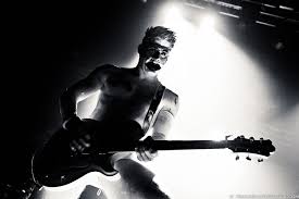 The relationship between wes borland and the rest of the band, particularly durst, also suffered, to the point where borland left the band to form black light burns, while limp bizkit released an album, results may vary, without him; Limp Bizkit Wes Borland 3 By Jaspergrom On Deviantart
