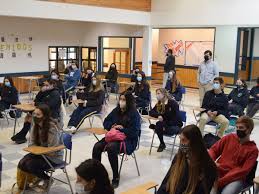 Las escuelas forman parte de un plan piloto que cuenta con la supervisión de los cinco universidades autorizadas para regresar a clases presenciales. En Medio De La Pandemia Recomendaciones De Especialistas Para Retorno Seguro A Clases Presenciales El Heraldo Austral