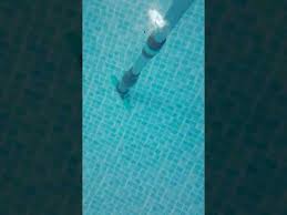 Mini Test Aspirateur Rechargeable Piscine Et Spa Gifi 49 Youtube