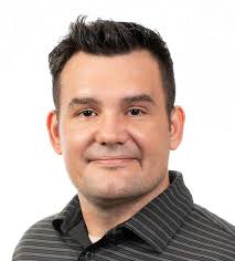 Engaging today's world. Producing tomorrow's leaders. ENGAGE2021–2022