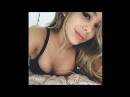 Mc melody é uma cantora mirim de funk muito conhecida por todo o brasil, o nome dela verdadeiro é gabriella abreu severino. Melody Youtube
