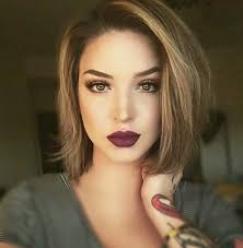 Le réflexe « rouge à lèvres » est pour moi : 20 Superbes Inspirations Make Up Pour Les Blondes Aux Yeux Marrons
