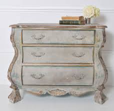 Contents 1 twin bed shabby chic bedroom with a romantic quote 22 light cream shabby chic bedroom furniture although you need to measure the room correctly so that you can set the position of each. Shabby Chic Bedroom Furniture Bedroom Furniture Ideas