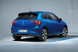 5 door manual petrol hatchback. Vw Polo R Line Facelift So Kommt Die Sportliche Ausstattungslinie