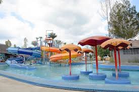 Dari pusat kota garut hanya sekitar 6 km saja. Kolam Air Panas Terpopuler Di Cipanas Garut