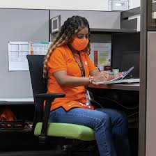 At what age can you work at home depot. Hiring Careers At Home Depot