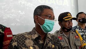 Ia mengatakan, ppkm dan ppkm mikro selama lima minggu belakangan ini terbukti menurunkan airlangga meminta para gubernur di tujuh provinsi di jawa dan bali segera menindaklanjuti airlangga meminta para kepala daerah memperkuat operasionalisasi pelaksanaan ppkm mikro di. Tunggu Surat Gubernur Pemberlakuan Ppkm Mikro Di Pacitan Dinilai Efektif Pemerintah Kabupaten Pacitan