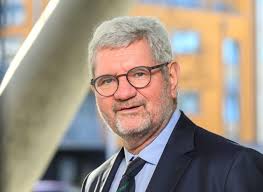 Analyse Research • Table.Briefings