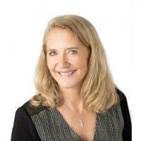 Becky Arthur's Instagram, Twitter & Facebook