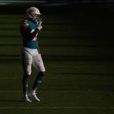 Xavien howard could come close over the course of 17 games. Xavien Howard Requests Trade From Miami Dolphins The Phinsider