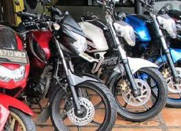 Cek harga motor bekas dibawah 20 juta di tangerang selatan! Mau Gaya Tapi Modal Pas Pasan Ini Daftar Harga Motor Sport Di Bawah Rp 10 Jutaan Semua Halaman Motorplus