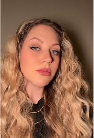 Don’t tell the men we’re shapeshifters #friday #fyp #lockjaw