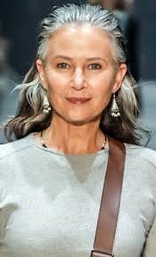 Amy Jane Colton (ajcolton)