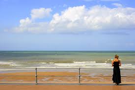 En tur til oostende fra bruxelles i bil. Wallpaper Sea Shore Sand Sky Clouds Beach Calm Tourism Blue Waves Coast Horizon Belgium Golf Vacation Cloud Ocean Woman Seaside Strand Kust Sable Tide Mer Ciel Nuages Vagues Plage Bleu Vague