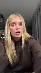 Ainsley Smith Davis Roe