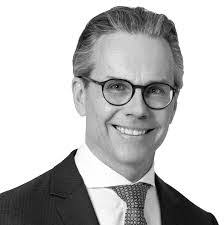 Stephan Heid's Instagram, Twitter & Facebook